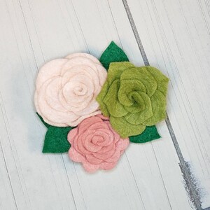 Rose and succulent clip / toddler hairbow / baby hair clip / hair accessory / felt succulents / felt rose / felt flowers