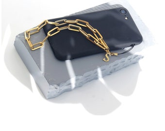Charm dorado personalizado para teléfono con inicial: cadena gruesa con clip para la muñeca