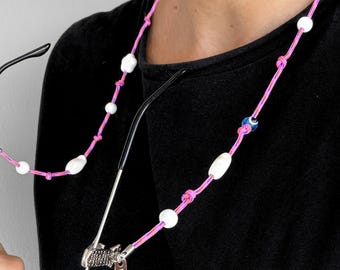 Bracelet coloré pour lunettes de soleil mauvais œil - Perles blanches et cordon à lunettes rose, accessoire de plage