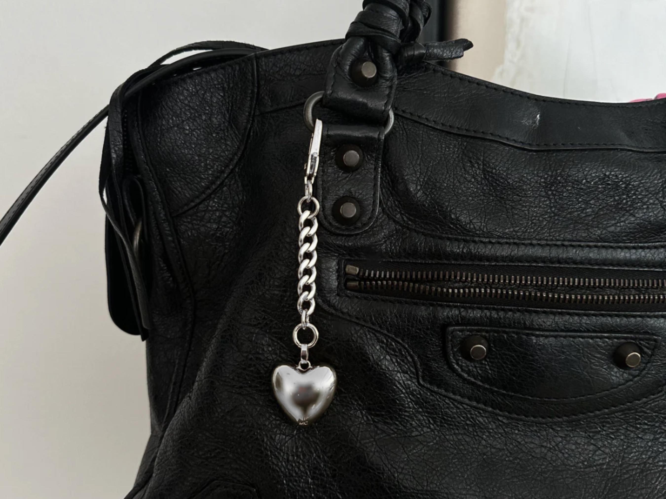 ★TOUT Y EST★ Heart Ring Shoulder Bag Silver 5010515904 BETSEYJOHNSON_HANDBAGS_BJ35930