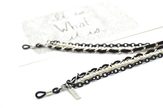 chanel eyeglass chain