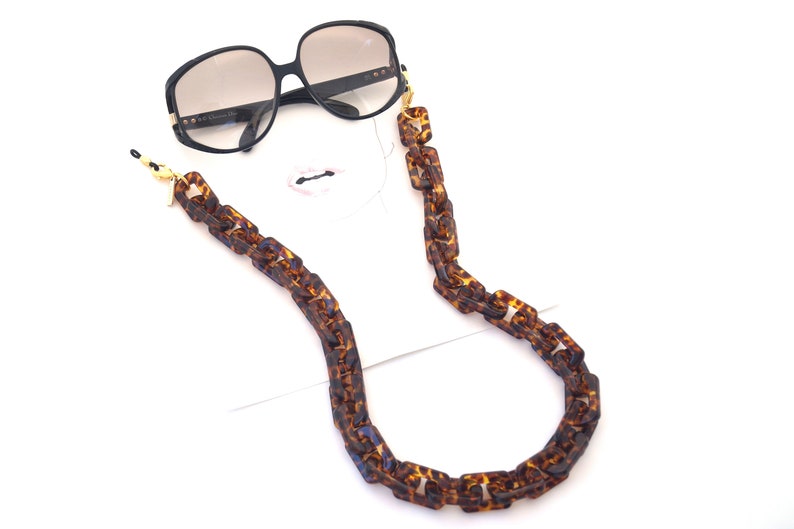 gucci eyeglass chain