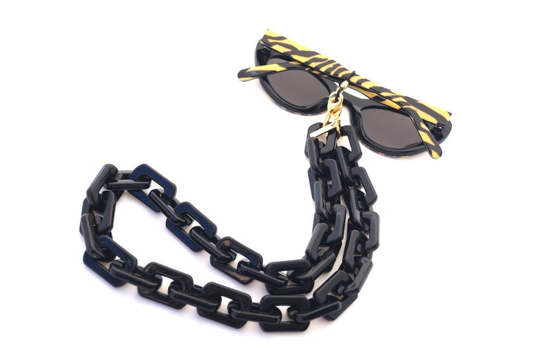 gucci glasses chain