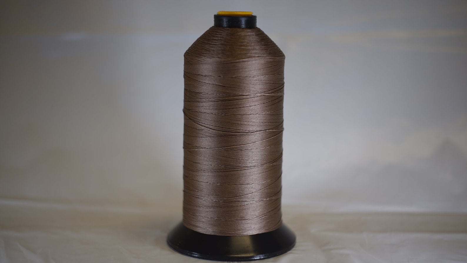 Sunguard+ B92 Thread, Uv-resistant, Heavy-duty Nylon Thread for Outdoor ...