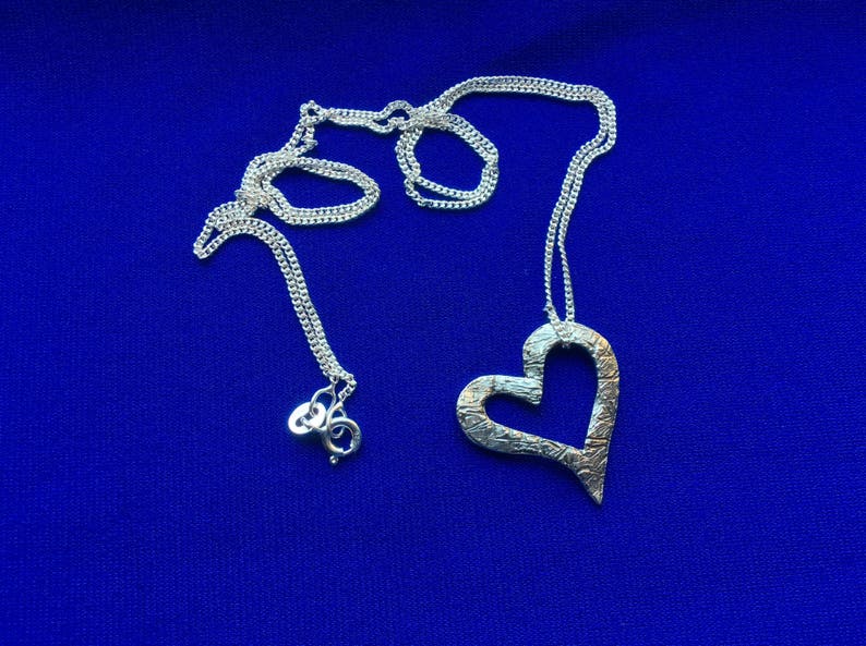 Open heart necklace, Heart charm necklace, Reversible heart necklace, Friendship gift, Romantic jewellery, Gift for her, BFF gift, Mom gift, image 5