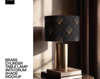 Maqueta de lámpara de mesa cilíndrica de latón con pantalla de tambor