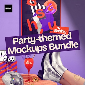 Könnte beinhalten: Ein lila Banner mit der Aufschrift "Party-themed Mockups Bundle" ist zu sehen. Das Bild zeigt eine Discokugel, ein rotes Cocktailglas, verpackte Geschenke und silberne Stiefel. Im Hintergrund hängt ein Poster mit abstrakter Kunst.