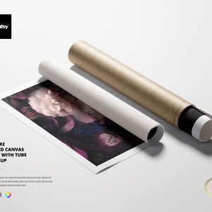 Quadratisch gerollte Leinwand mit Tube Mockup