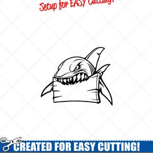 Può includere: Illustrazione vettoriale in bianco e nero di uno squalo che tiene un cartello che dice "Setup for EASY Cutting!" L'immagine è etichettata "CREATED FOR EASY CUTTING!" con il testo "SMOOTH LINES, REDUCED NODES and SIMPLE LAYERS WITHOUT CROSSING LINES RESULTS IN PERFECT CUTS! Our DXF files are specifically optimised for CNC cutting! ALL ARTWORK IS © SIGN READY VECTOR ART"