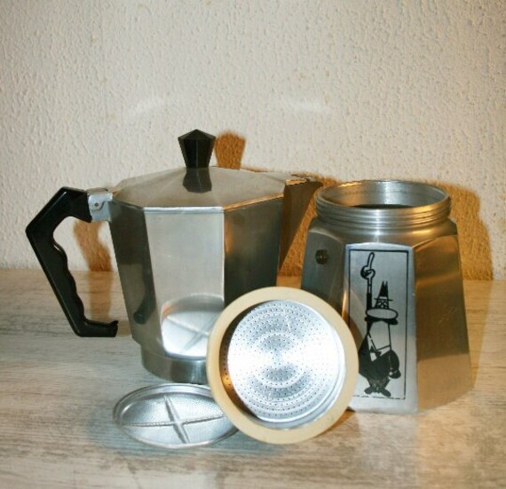 Bialetti Moka Aluminum Italian Mocha Coffee Maker - 3 cups