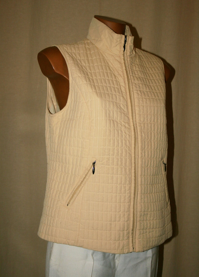 Vintage 90s sleeveless down jacket zipcream color Jacket spring jacket