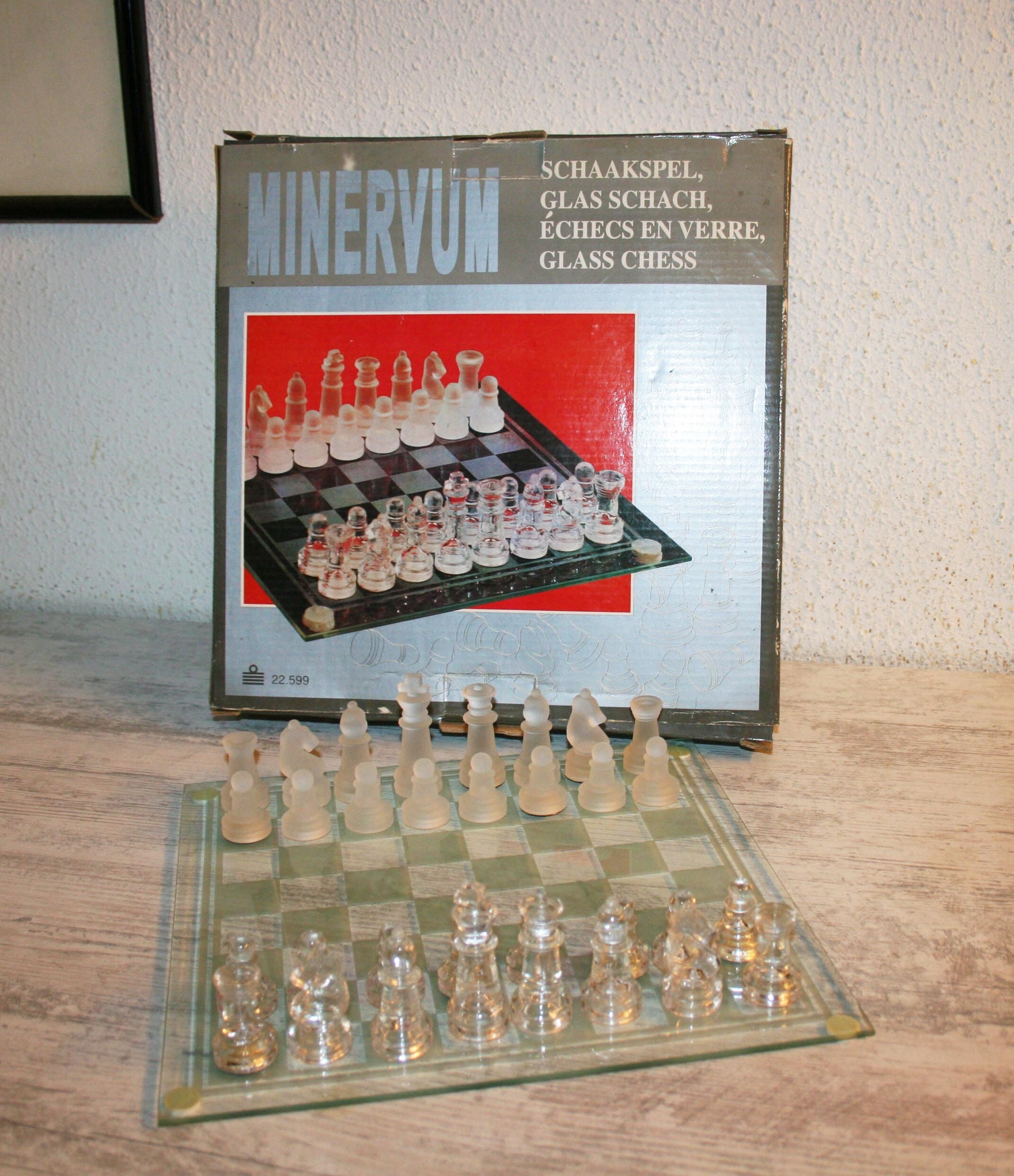 Glas Schach Spiel Satz Umfassen Matt/Poliert Glas Schach Bord und 32 Schach