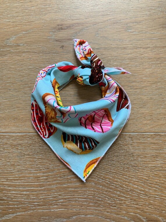 Donut dog bandana 2025