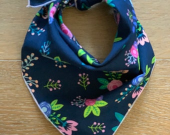 Dog bandana, blue flower dog bandana, floral dog bandana, Boho dog bandana, girl dog bandana