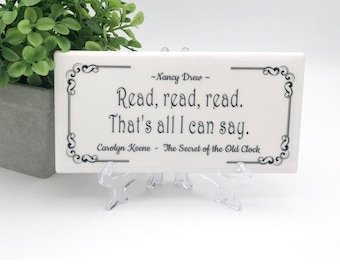 Nancy Drew Book Sign: Secret of the Old Clock, Free Easel