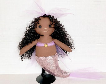 Sirena. Muñeca Negra. Muñeca afroamericana.