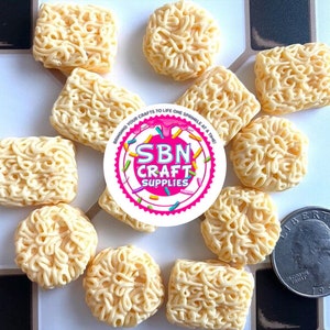 NEW Miniature Instant Noodles Resin Dollhouse Pasta Flatback Cabochons for Slime Phone Deco Simulation Food Scrapbooking DIY Slime Charms