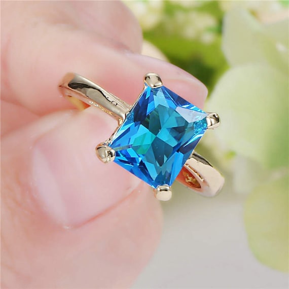 Sky-blue Aquamarine 10 kt yellow gold filled ring… - image 1