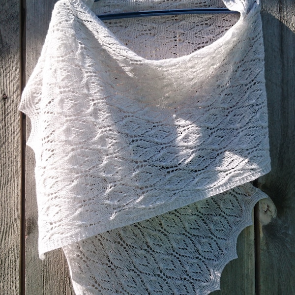 Knitted lace stole, Handmade knitted lace wrap, Stole knitted from fine woolen yarn, Elegant baptismal cape, Cape of noble light gray color