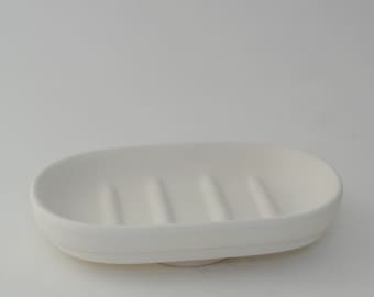 Oval soap dish in white terracotta 15 cm