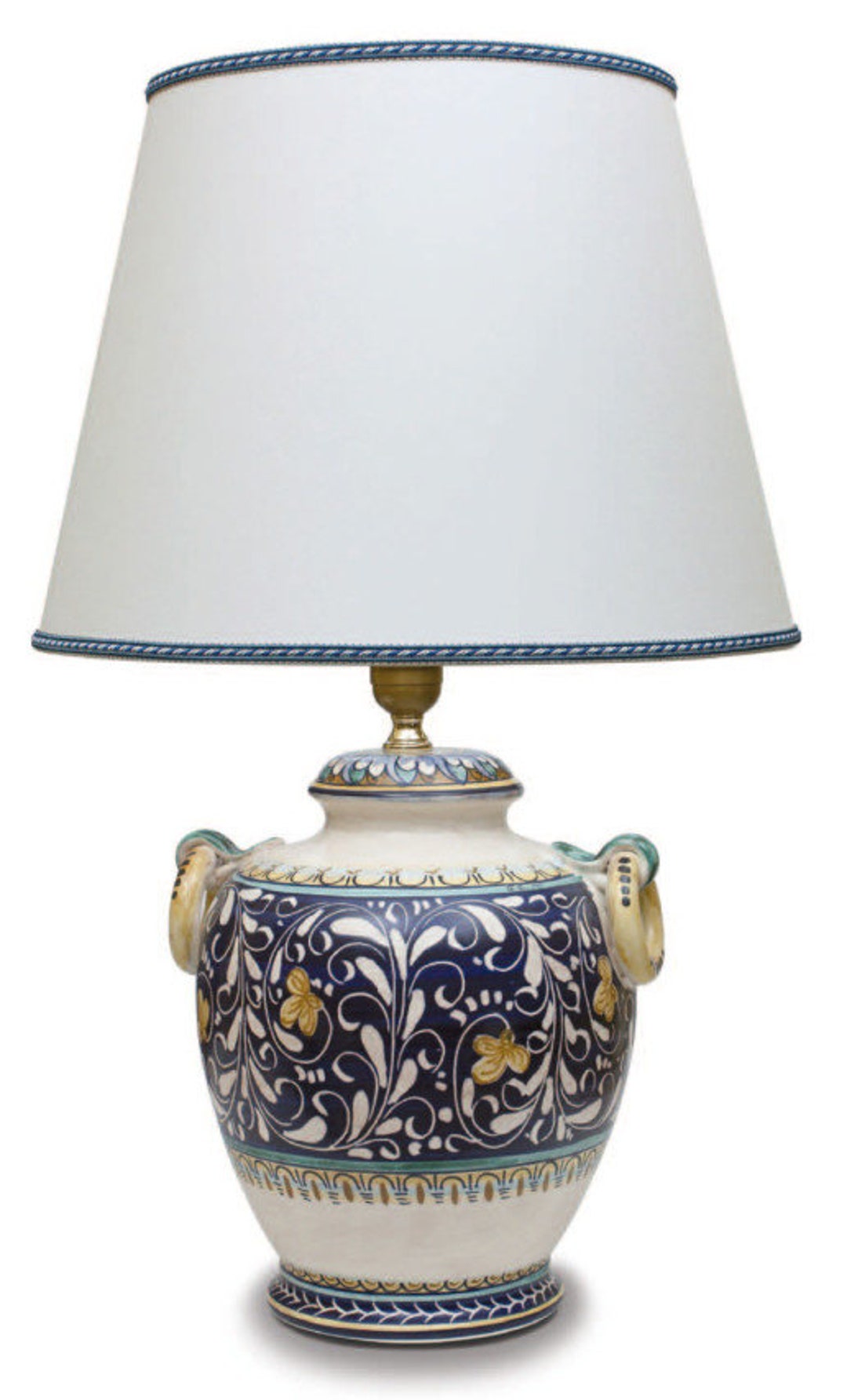 Lume Pumo in pregiata ceramica, h 70 x 45 cm ca. Smalto Bianco Lucido