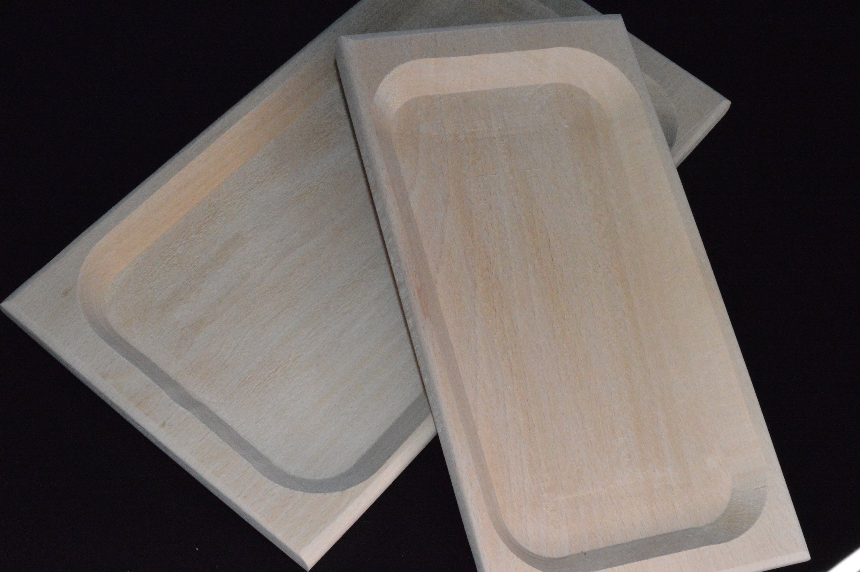 Scifetta plate in beech wood for polenta 25x13.5x1.5 cm