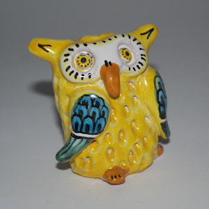 Handmade ceramic owl of Castelli