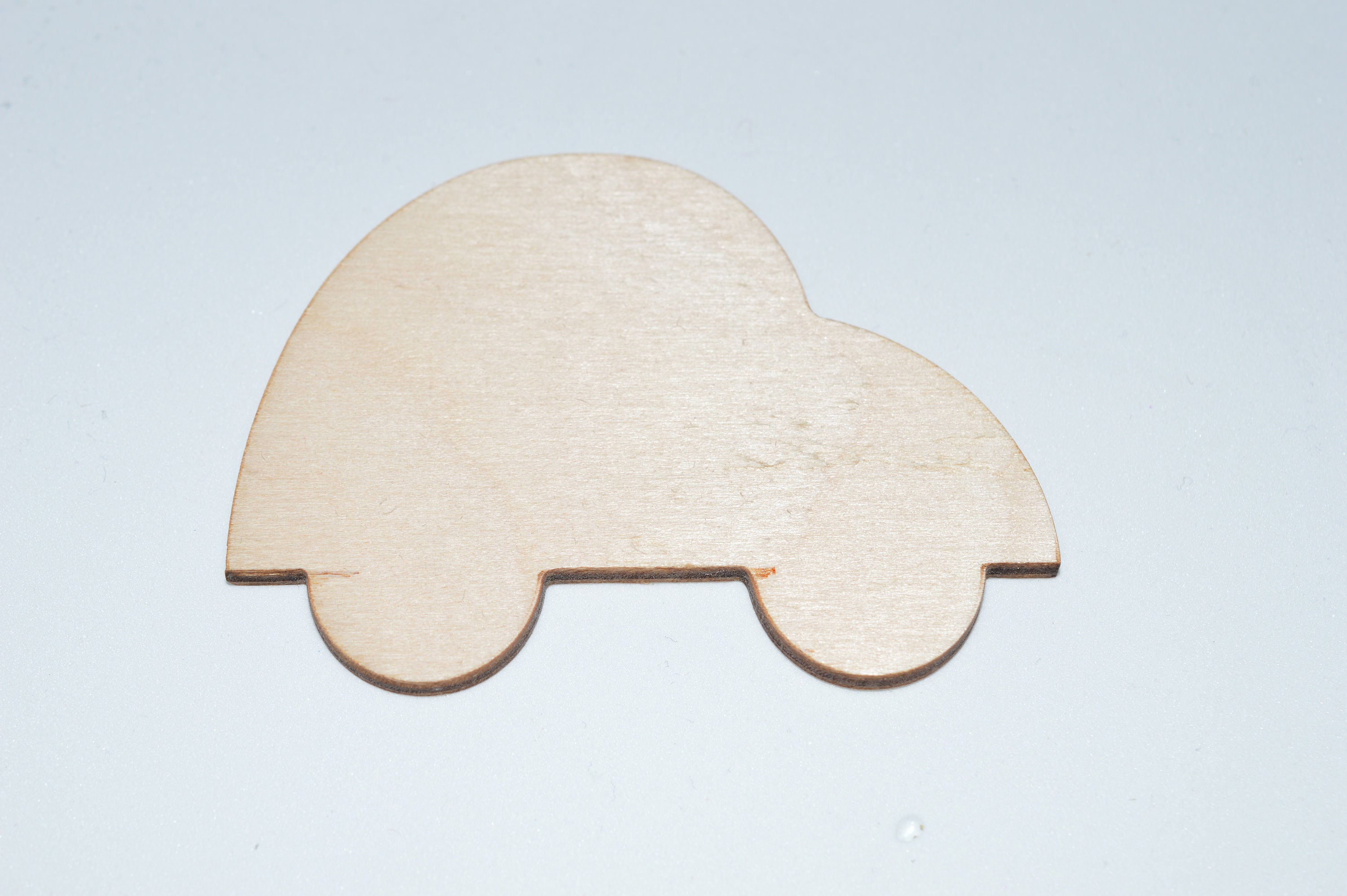 7 x 4 cmの木製の車の形20個パック - Etsy 日本