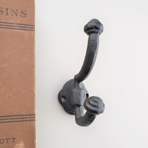 Petite Wall Hooks, Small Wall Hooks, Simple Hooks, Vintage Style Coat Hooks, Bathroom Hooks, Coat Hooks