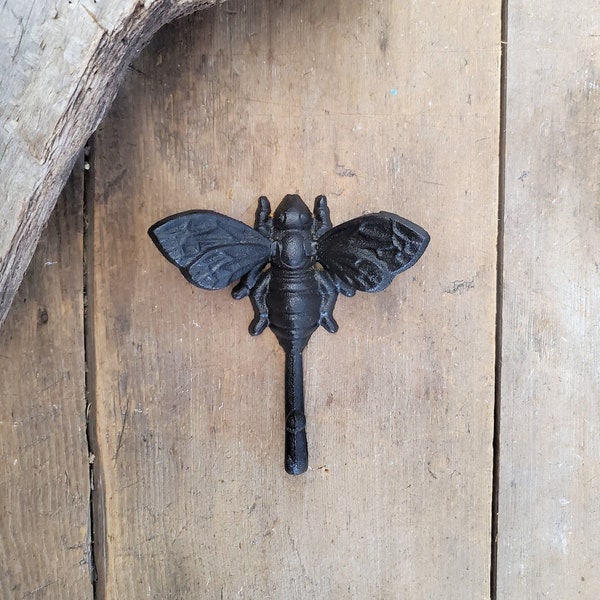 Bee Hook, Garden Wall Hook, Wall Hook, Metal Wall Decor, Key Hook, Metal Wall Art