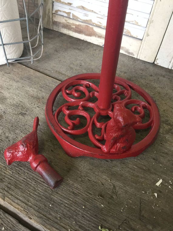 Elegant Iron Paper Towel Holders for Stylish Kitchens