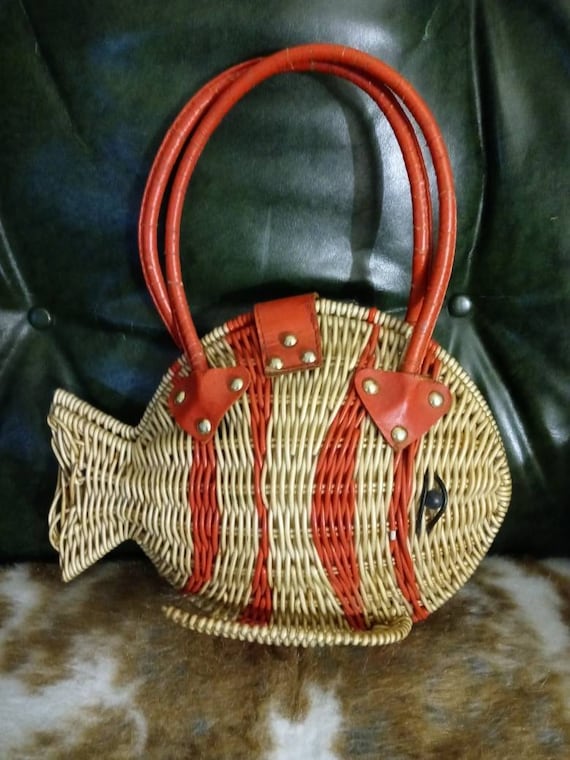 Vintage Rattan Woven  Goldfish purse - image 2
