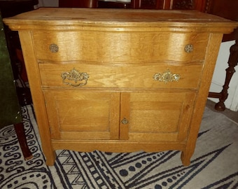 Early 1800s Antique American Rustic Buffet/ Sideboard