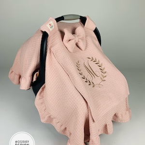 女の子と男の子の赤ちゃん用カーシートキャノピーカバー。ブラッシュワッフルピケ生地、フリルとピーカブーメッシュウィンドウ付き。100%コットン製。ベビーシャワーギフト。