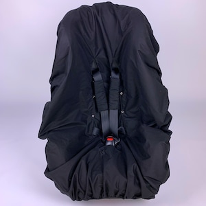 Wasserdichter Kleinkind-Autositzbezüge für Kinder in Schwarz mit Gurtbezügen, 100% Bio-Baumwolle, anpassbares Babypartygeschenk