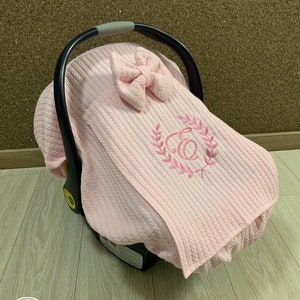 Funda para asiento de coche sin asas para bebé niña y niño en piqué rosa con ventana de malla Peekaboo, funda de asiento de coche personalizada (100% algodón)