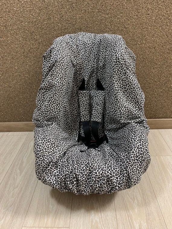 Wasserdichter Kleinkind-Autositz-Schutz für Kinder im Leopardenmuster mit  Riemenabdeckungen, 100% Bio-Baumwolle, anpassbares Babyparty-Geschenk -  .de