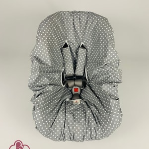 Protector de asiento de coche para bebé con diseño de lunares grises y fundas para correas, 100 % algodón orgánico, regalo personalizado para baby shower o mamá