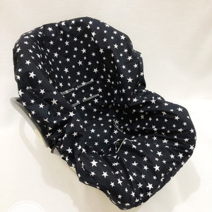 男の子と女の子の赤ちゃん用カーシートプロテクター/ライナー、ブラックスター