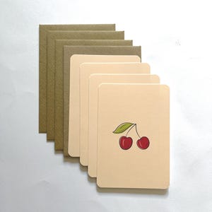 Leuke kaart met kersen, vier stuks met envelop