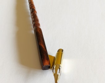 calligraphy pen ergonomic write