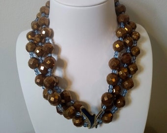 Vintage 1960s 70s triple strand metallic copper and blue glass bead statement necklace