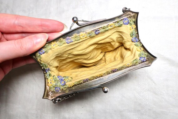 Antique 1920s solid sterling silver mesh top hand… - image 8