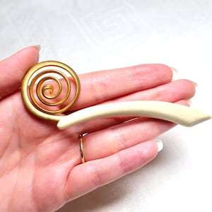 Spilla Con Cristalli In Finitura Anticata Color Oro | ® Italia - Foto 5