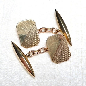 Vintage Art Deco style 375 9-carat yellow gold engine turned chain cufflinks in red