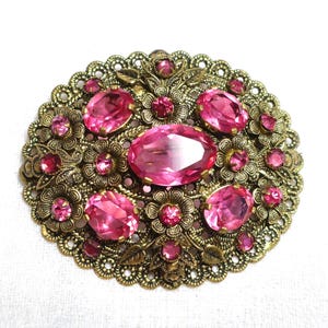 Vintage Art Deco 1920s 1930s Czech Gablonz large filigree pink diamante rhinestone brooch