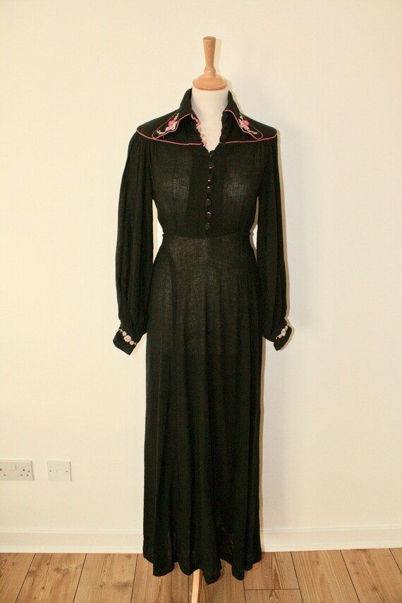 Vintage 1970s rare Ossie Clark black embroidered l