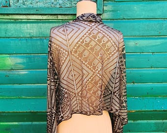 Antico scialle egiziano Assuit in tulle bitelli, anni '20, color marrone scuro e argento dorato