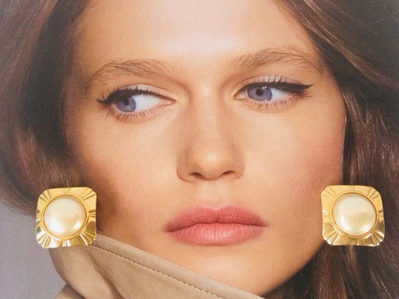 Magnifiques Boucles D'oreilles Anciennes Nina Ricci - Occasion, Origine France