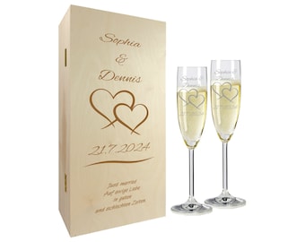Wedding gift set - champagne glass with engraving - champagne gift sets - wedding gifts - champagne - two hearts 2 pieces